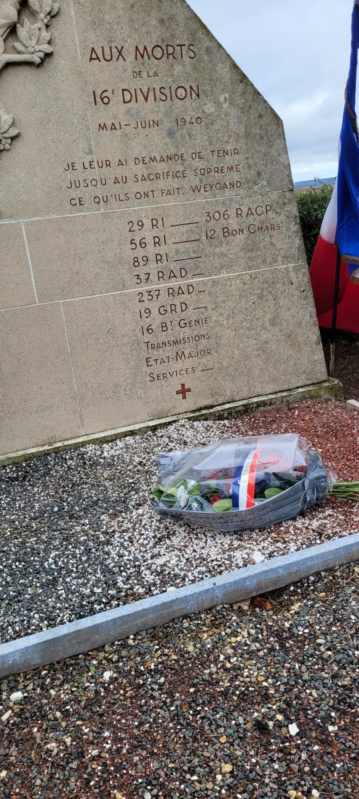 Projet mémoriel des élèves de C.M du R.P.I. Venez les aidez à le réaliser en donnant à la cagnotte participative en cliquant sur le lien.On vous explique: